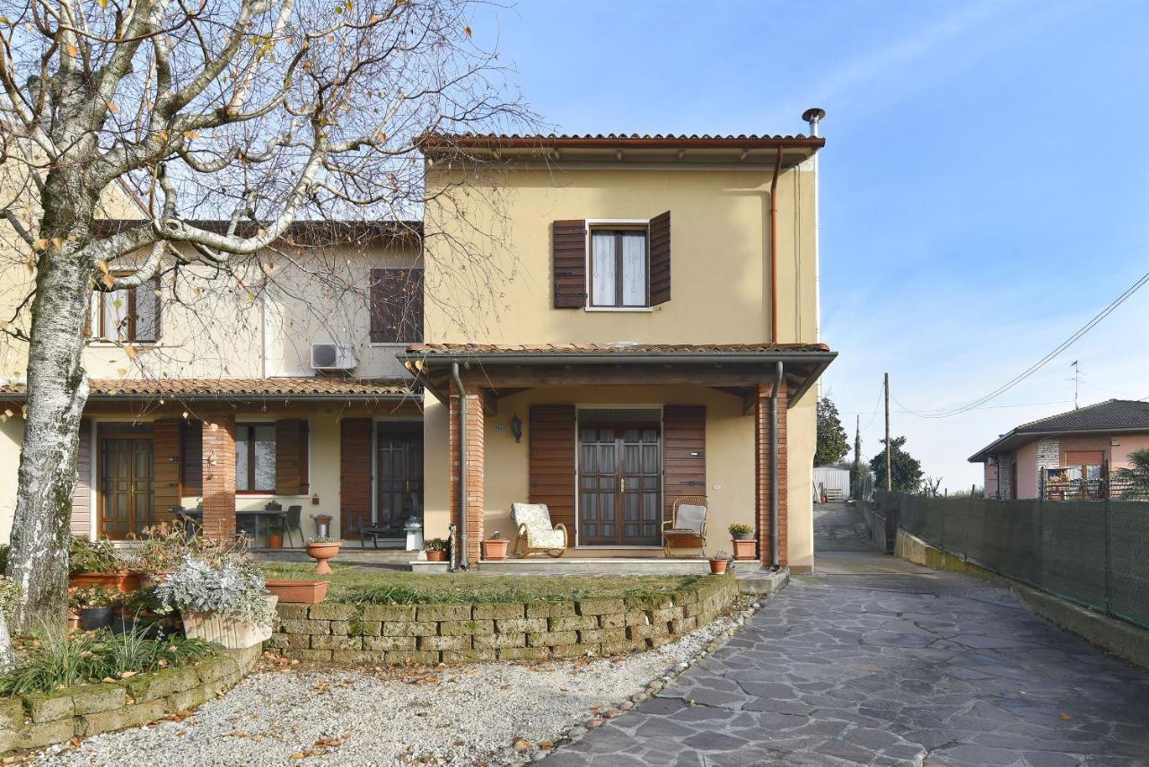 Casa Nonna Rina Villa Monzambano Exterior photo